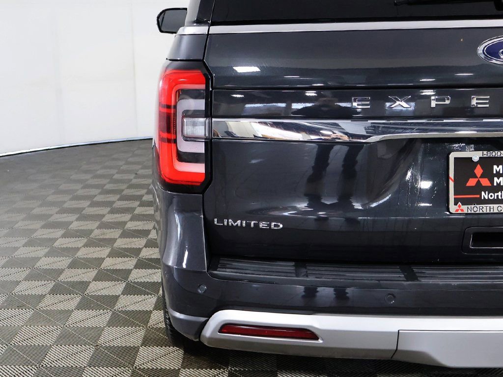 Used 2022 Ford Expedition Limited image 20