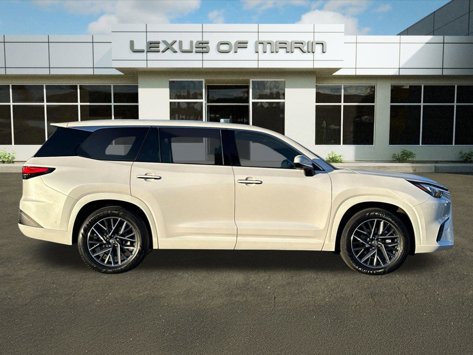 Certified 2024 Lexus TX 350 FWD w/ Technology Package image 8