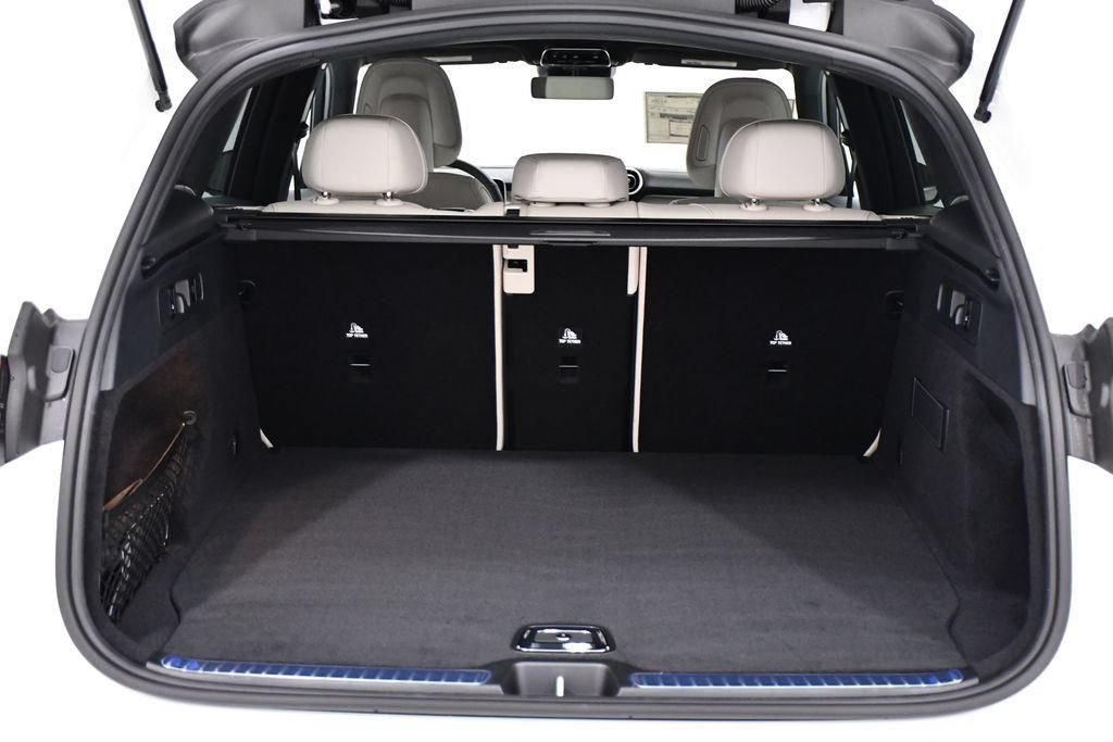 Used 2026 Mercedes-Benz GLC 300 4MATIC image 22