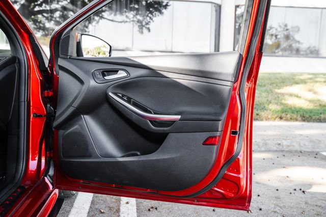 Used 2018 Ford Focus ST w/ Equipment Group 401A image 84