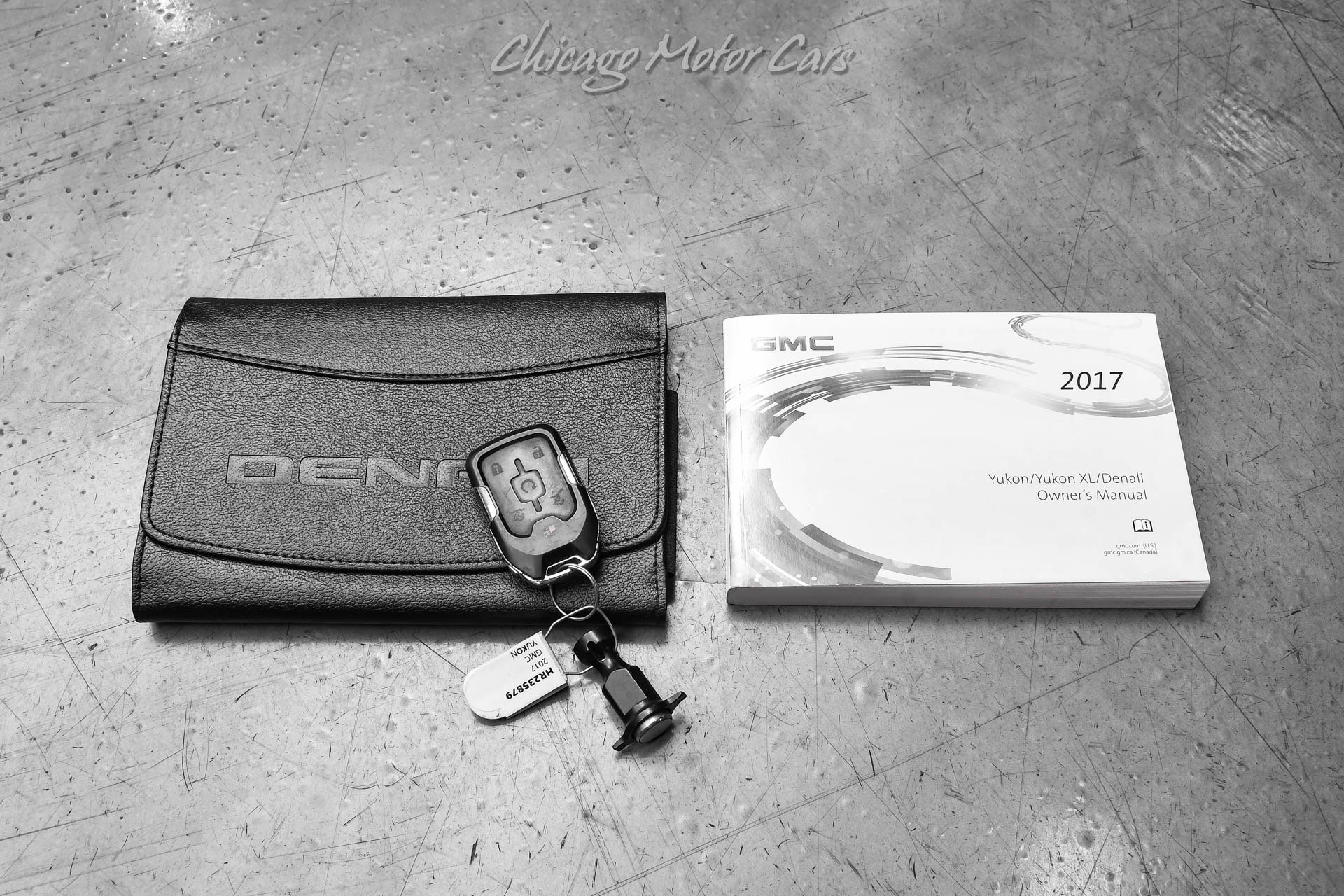 Used 2017 GMC Yukon Denali w/ Open Road Package AWD/4WD image 59