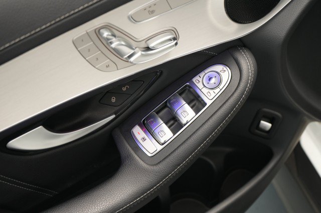 Used 2021 Mercedes-Benz GLC 63 AMG 4MATIC image 29