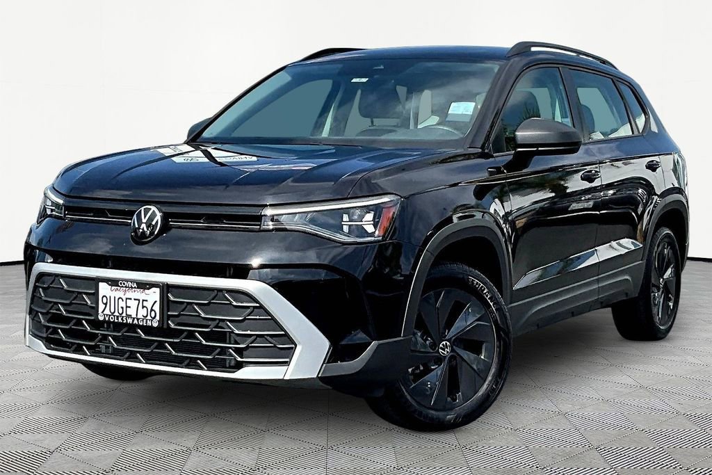Used 2025 Volkswagen Taos S image 3