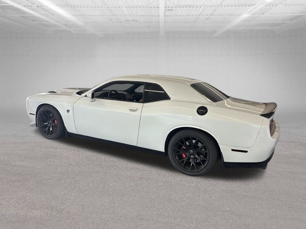 Used 2016 Dodge Challenger SRT Hellcat RWD image 30
