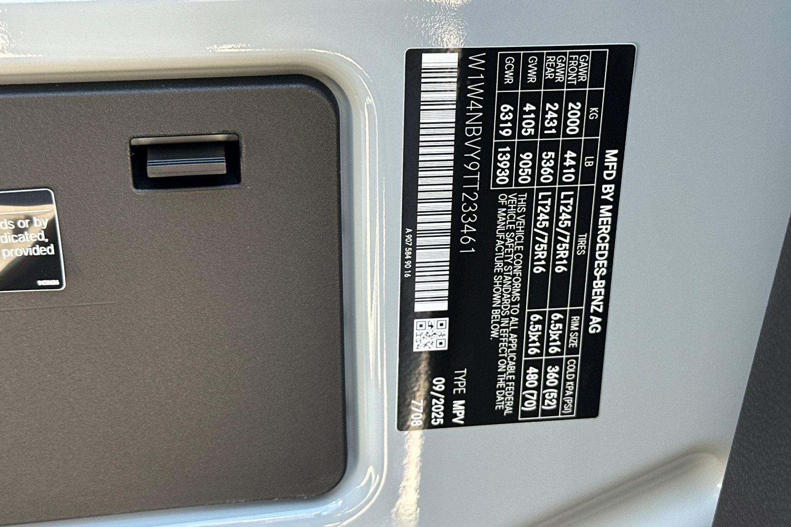 New 2026 Mercedes-Benz Sprinter 2500 image 29