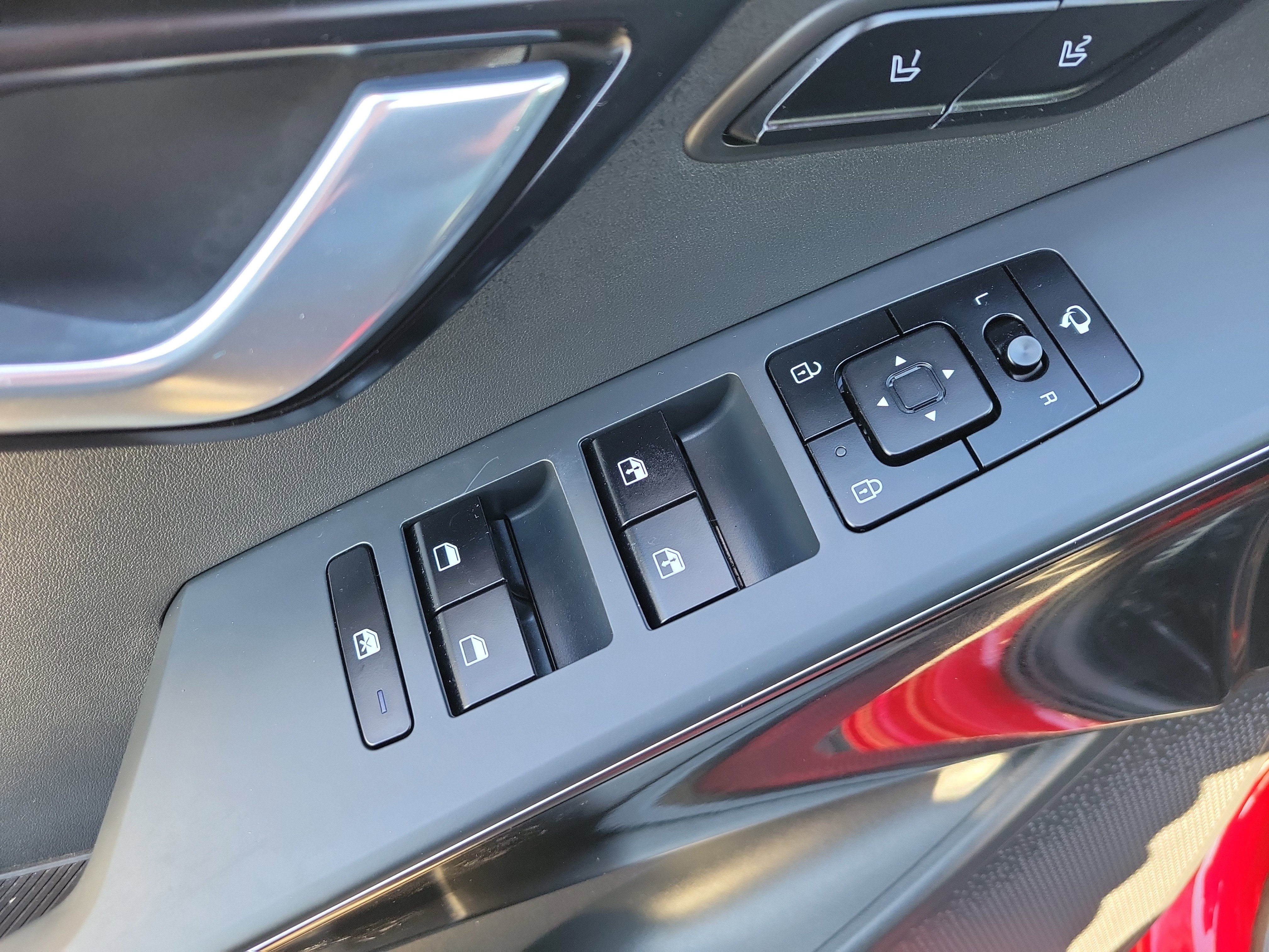 Used 2024 Kia Niro Wave w/ Wave Preserve Package image 20