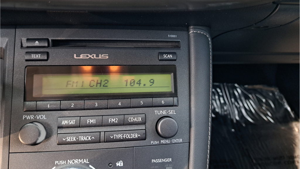 Used 2014 Lexus CT 200h FWD image 19
