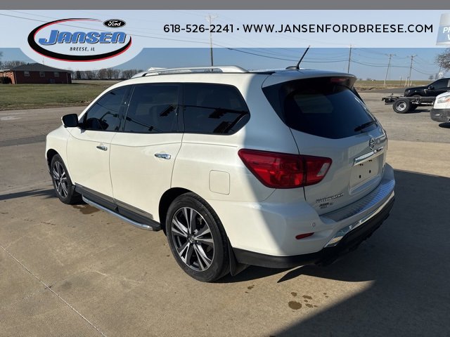 Used 2018 Nissan Pathfinder Platinum image 4