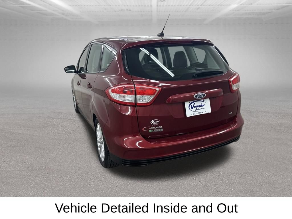 Used 2017 Ford C-MAX Energi SE w/ Equipment Group 402A FWD image 11