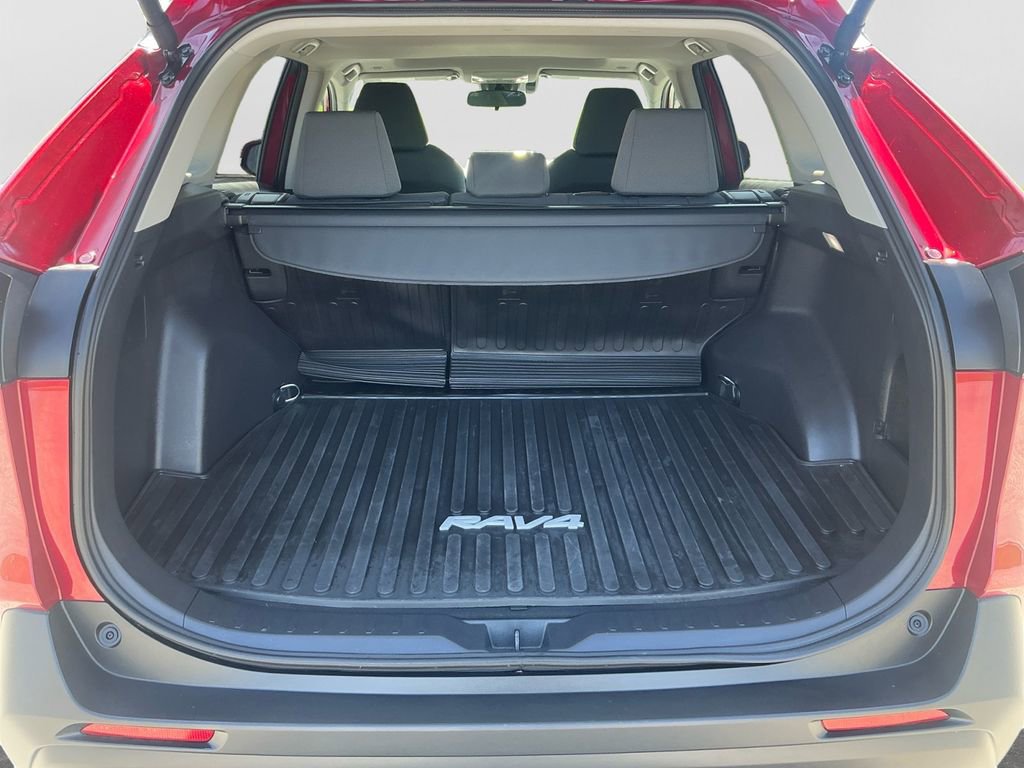 Certified 2025 Toyota RAV4 XLE image 18