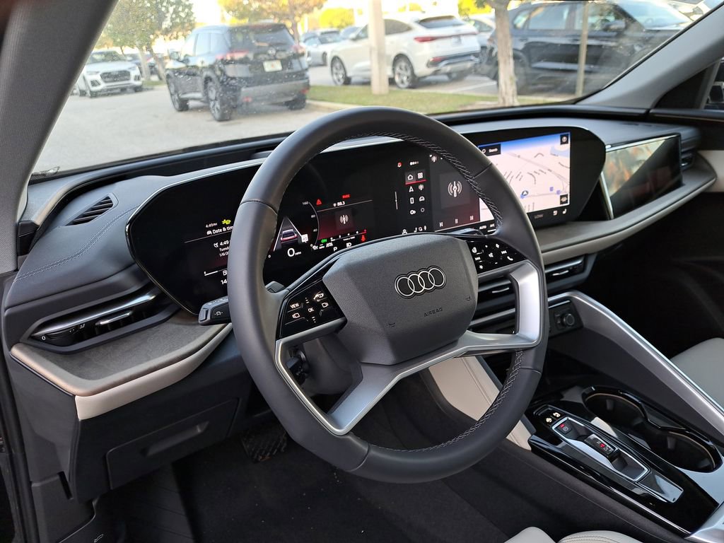New 2025 Audi Q5 Prestige image 7