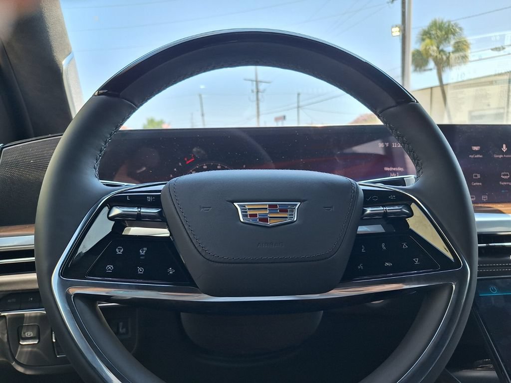 New 2026 Cadillac Escalade Platinum Sport w/ LPO, ONYX Package AWD/4WD image 19