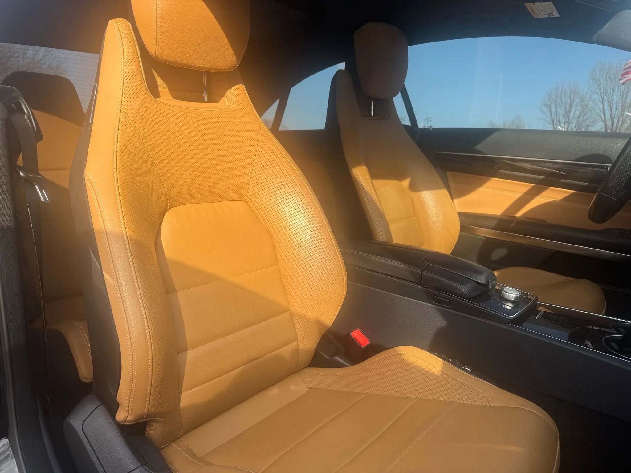 Used 2014 Mercedes-Benz E 350 4MATIC Coupe image 21