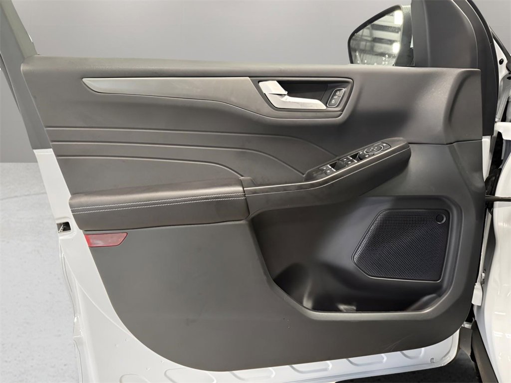 New 2026 Ford Escape SE image 18