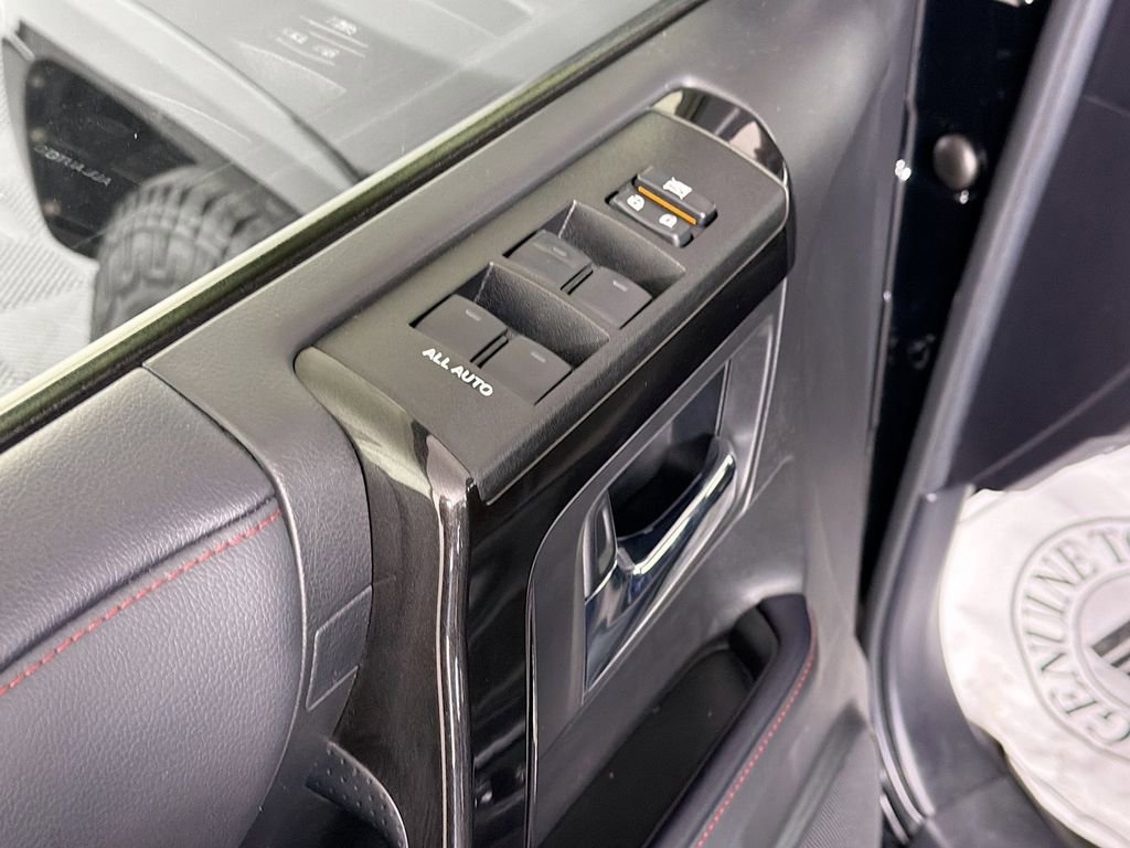 Used 2020 Toyota 4Runner TRD Off-Road image 20