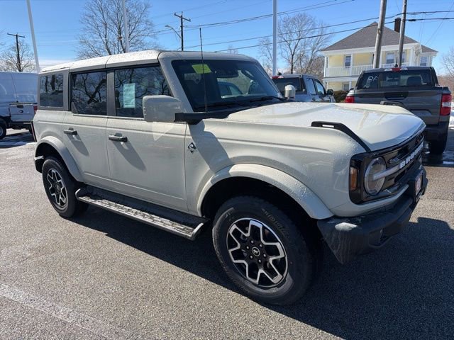 New 2026 Ford Bronco Outer Banks image 1