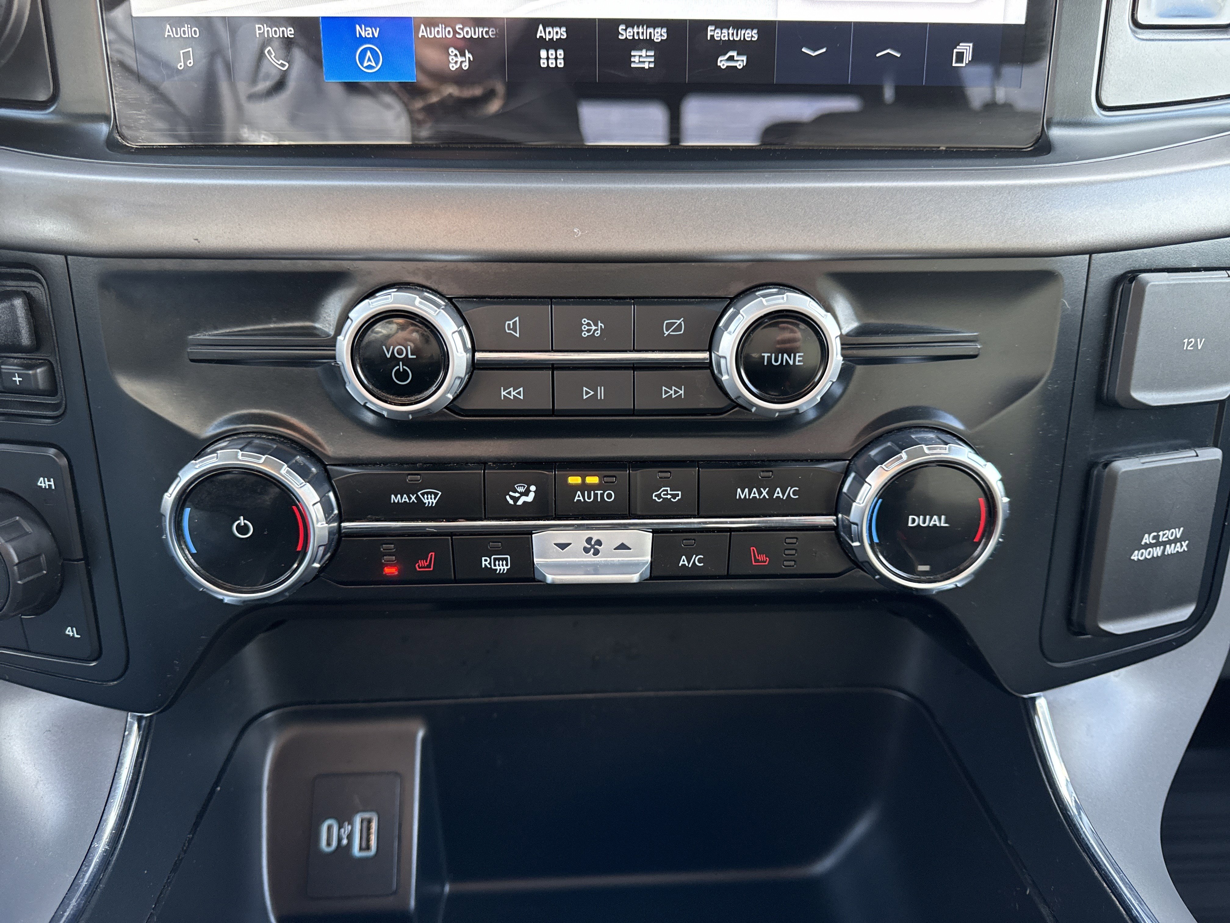 Used 2024 Ford F150 XLT w/ Equipment Group 302A MID image 26