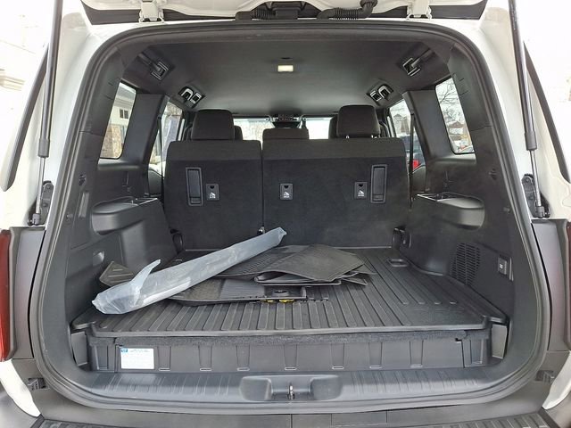 Used 2025 Toyota Land Cruiser 1958 image 31