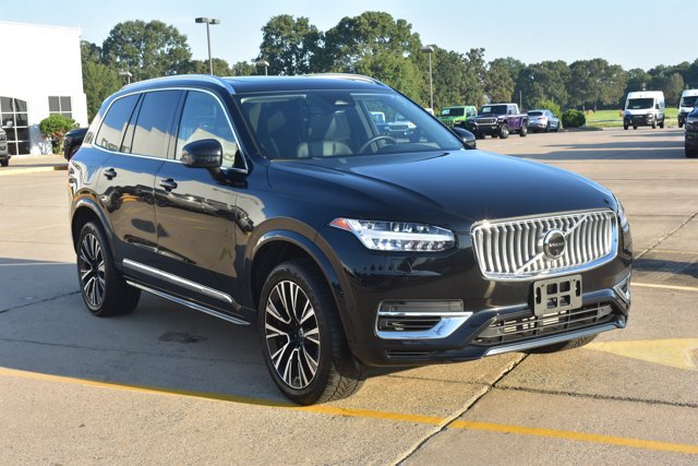 Used 2023 Volvo XC90 T8 Plus AWD/4WD image 3