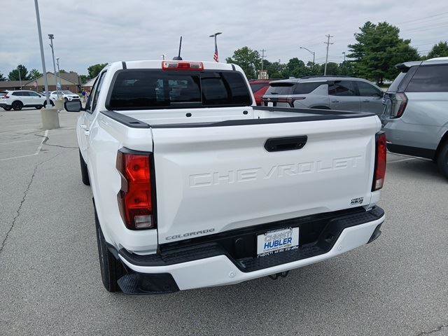 New 2025 Chevrolet Colorado LT image 3