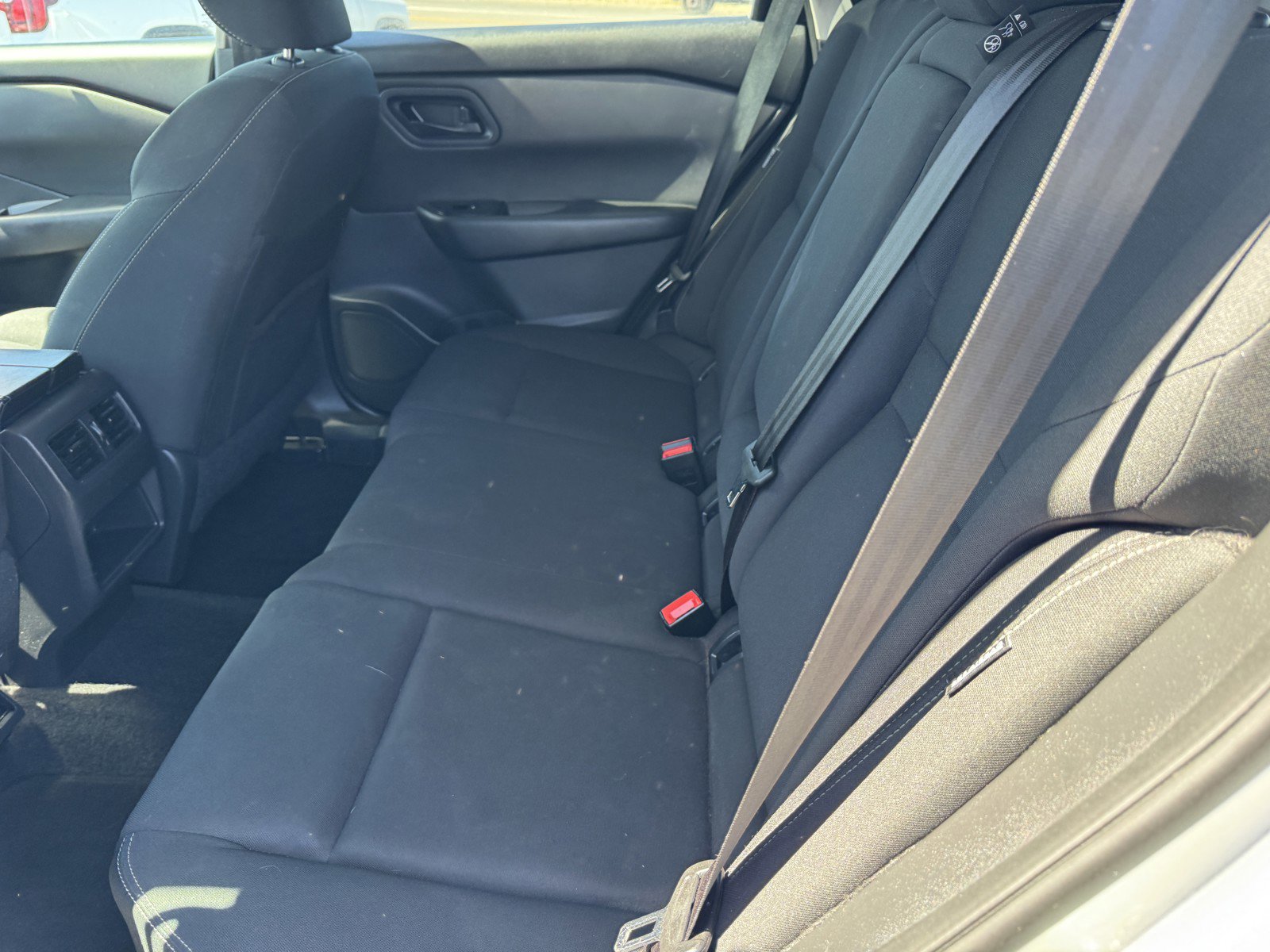 Used 2024 Nissan Rogue S image 10