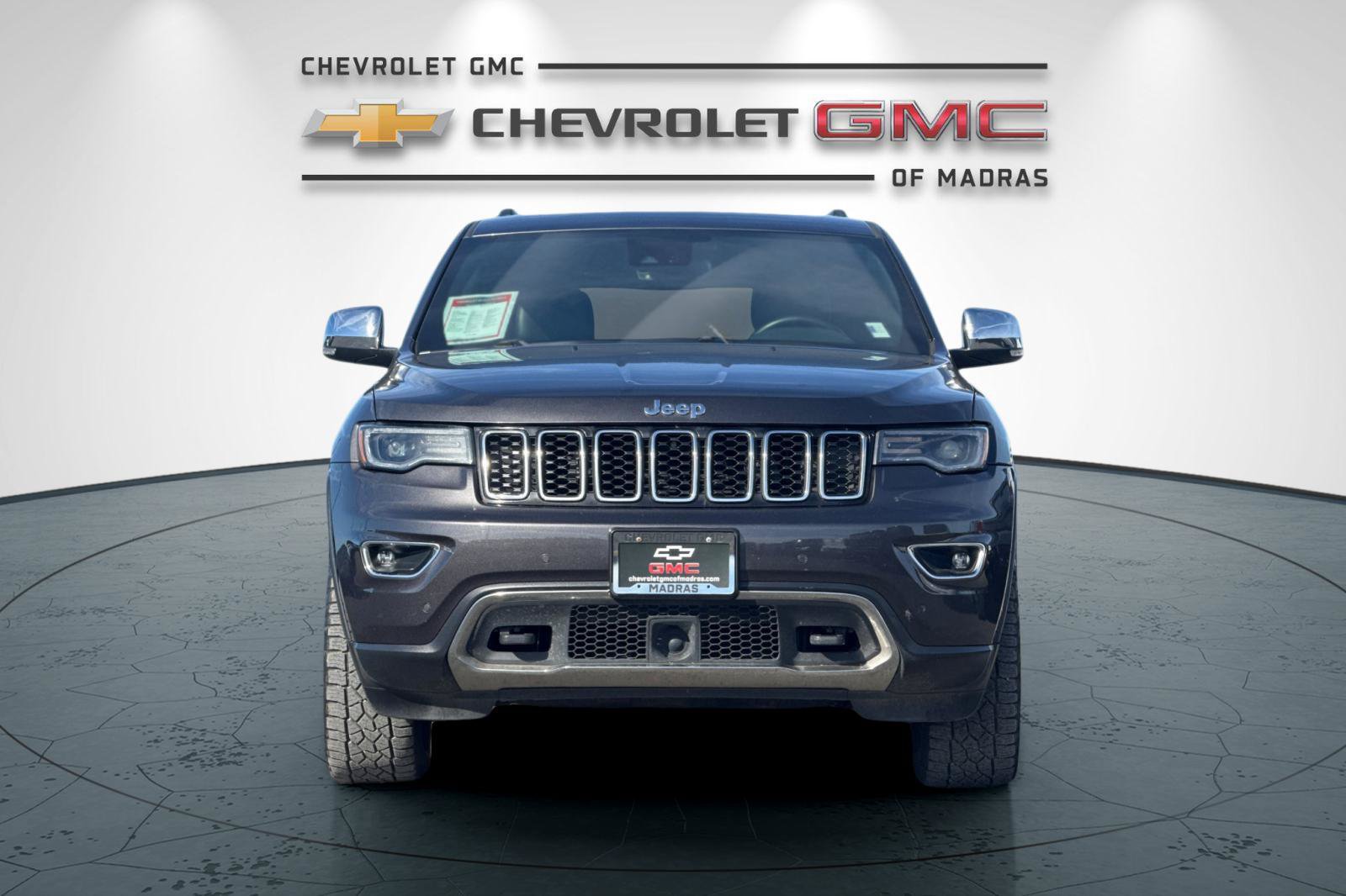 Used 2018 Jeep Grand Cherokee Limited w/ Luxury Group II AWD/4WD image 8