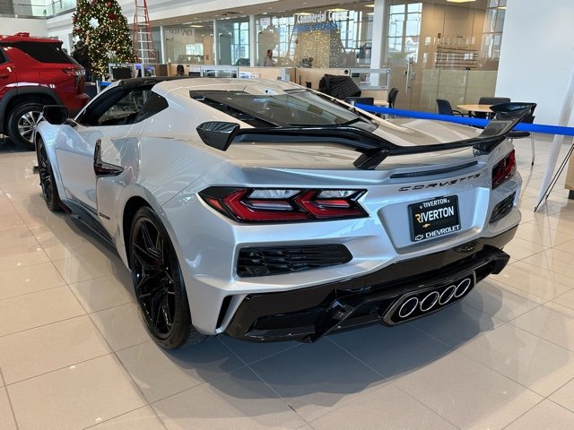 New 2026 Chevrolet Corvette Z06 w/ Z07 Performance Package image 6