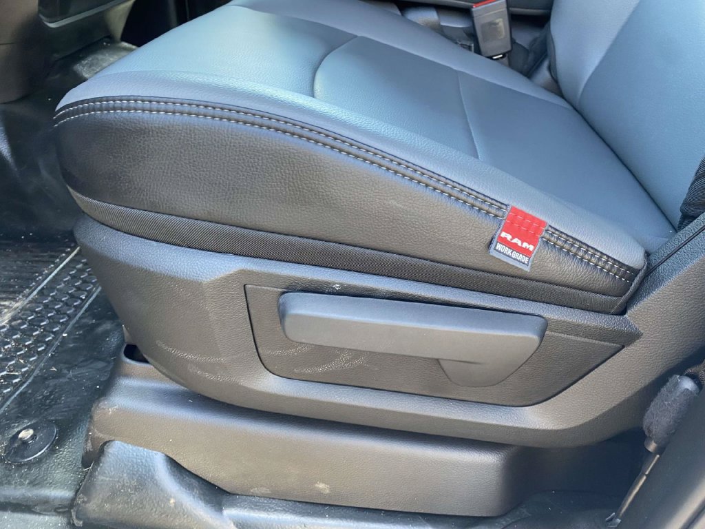 New 2027 RAM 2500 Tradesman AWD/4WD image 15