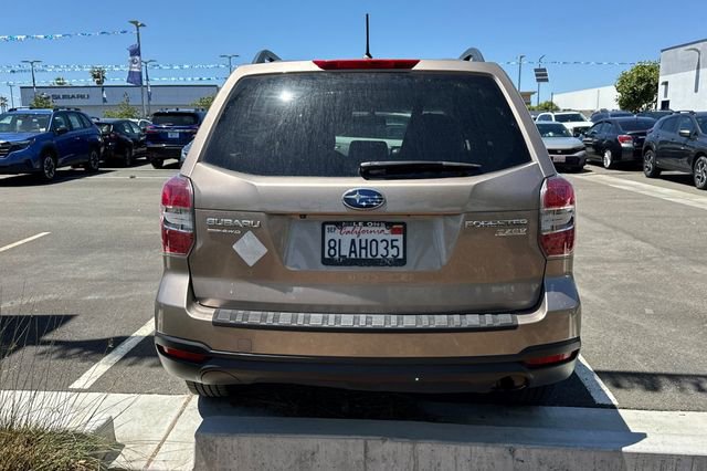 Used 2015 Subaru Forester 2.5i Premium w/ All-Weather Package AWD/4WD image 6