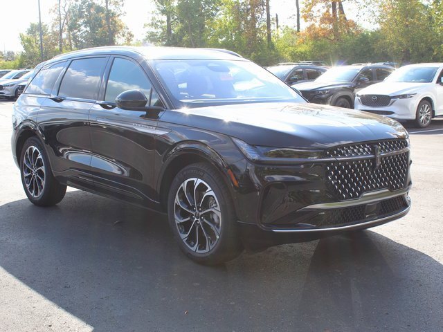 New 2026 Lincoln Nautilus Reserve image 1