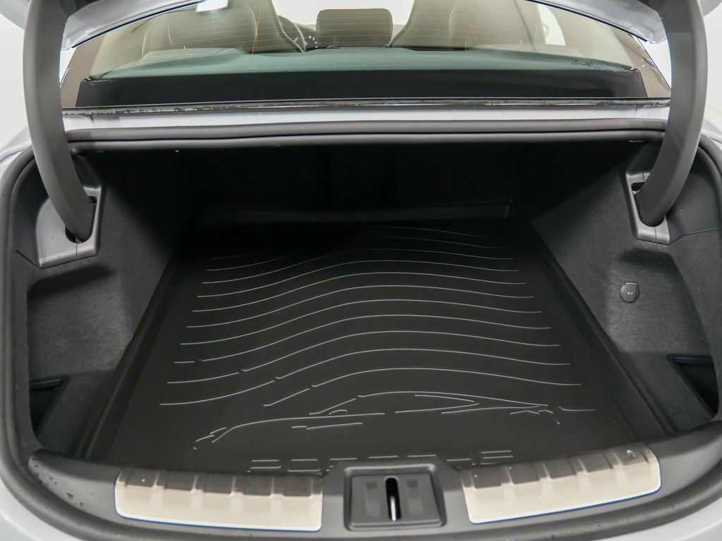 New 2026 Porsche Taycan image 13