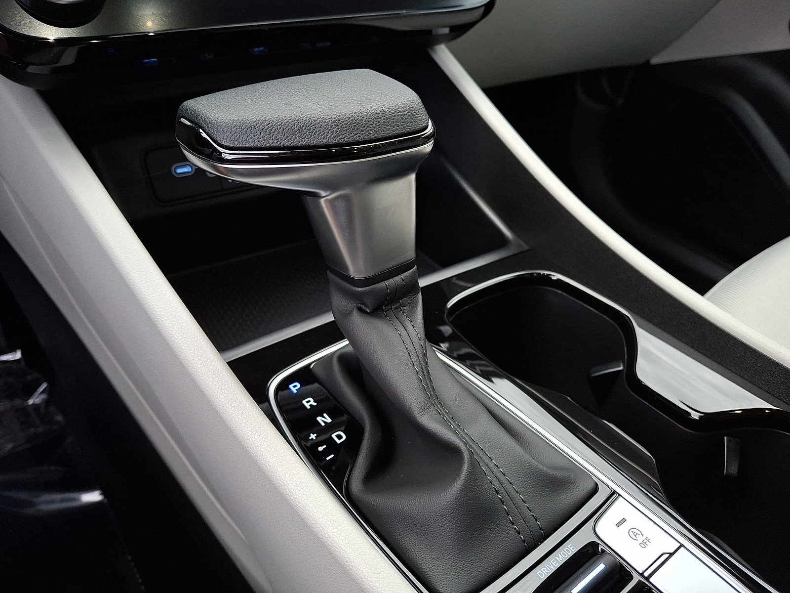 Used 2026 Hyundai Tucson SEL image 17