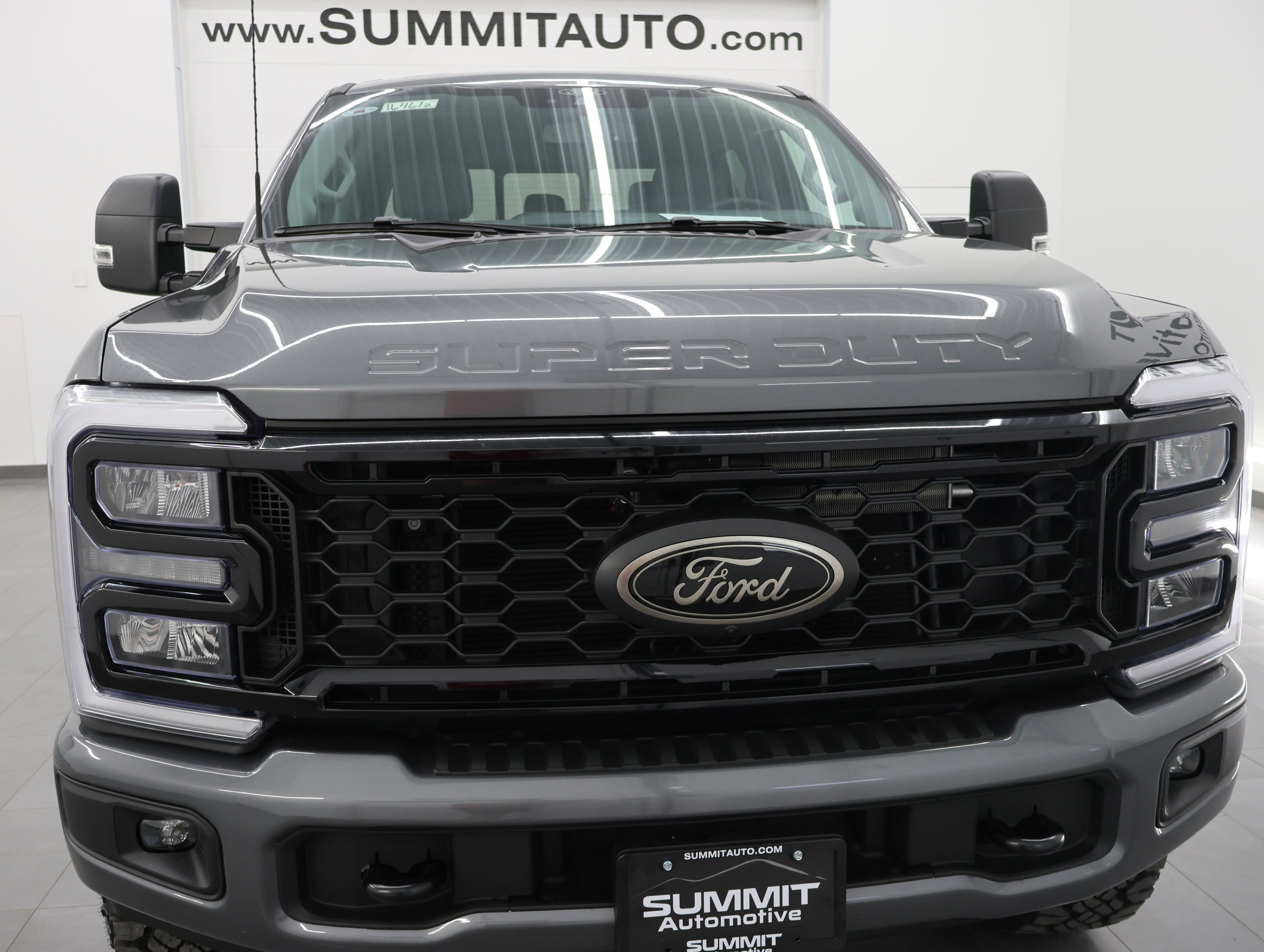 Used 2025 Ford F250 XLT w/ Black Appearance Package AWD/4WD image 24