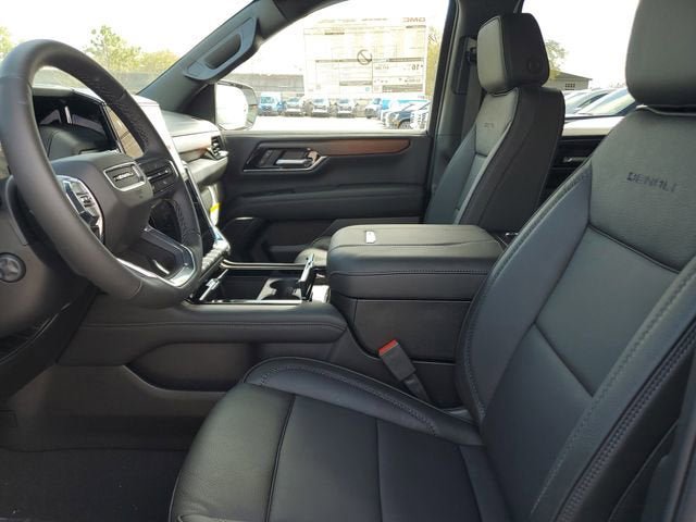 New 2026 GMC Yukon XL Denali w/ Sun & Power Step Package AWD/4WD image 19