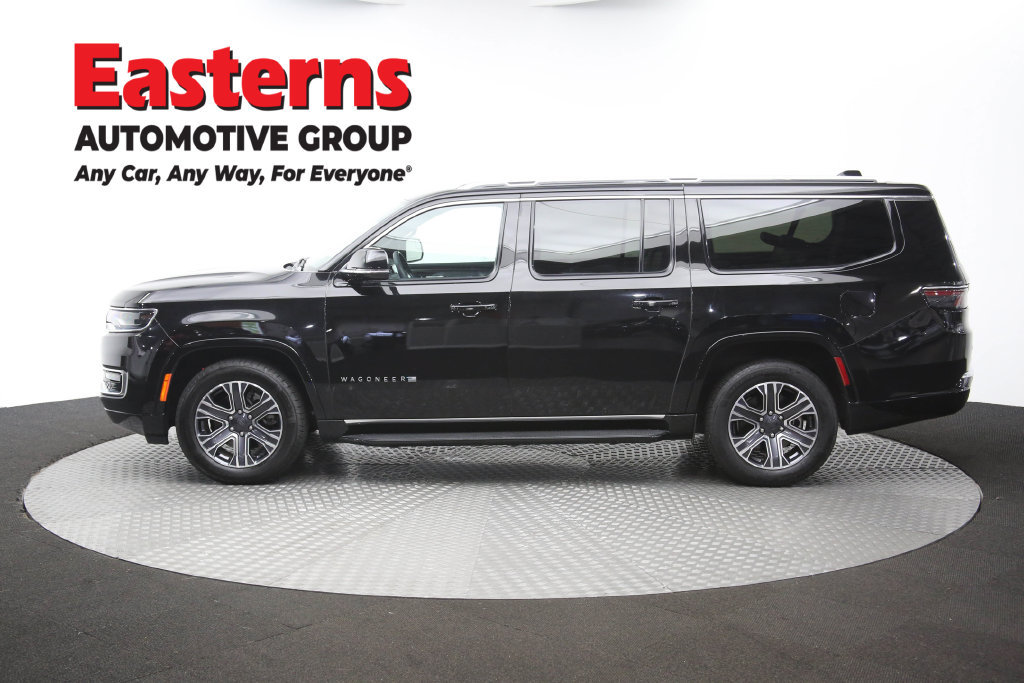 Used 2024 Jeep Wagoneer L Series II RWD image 69