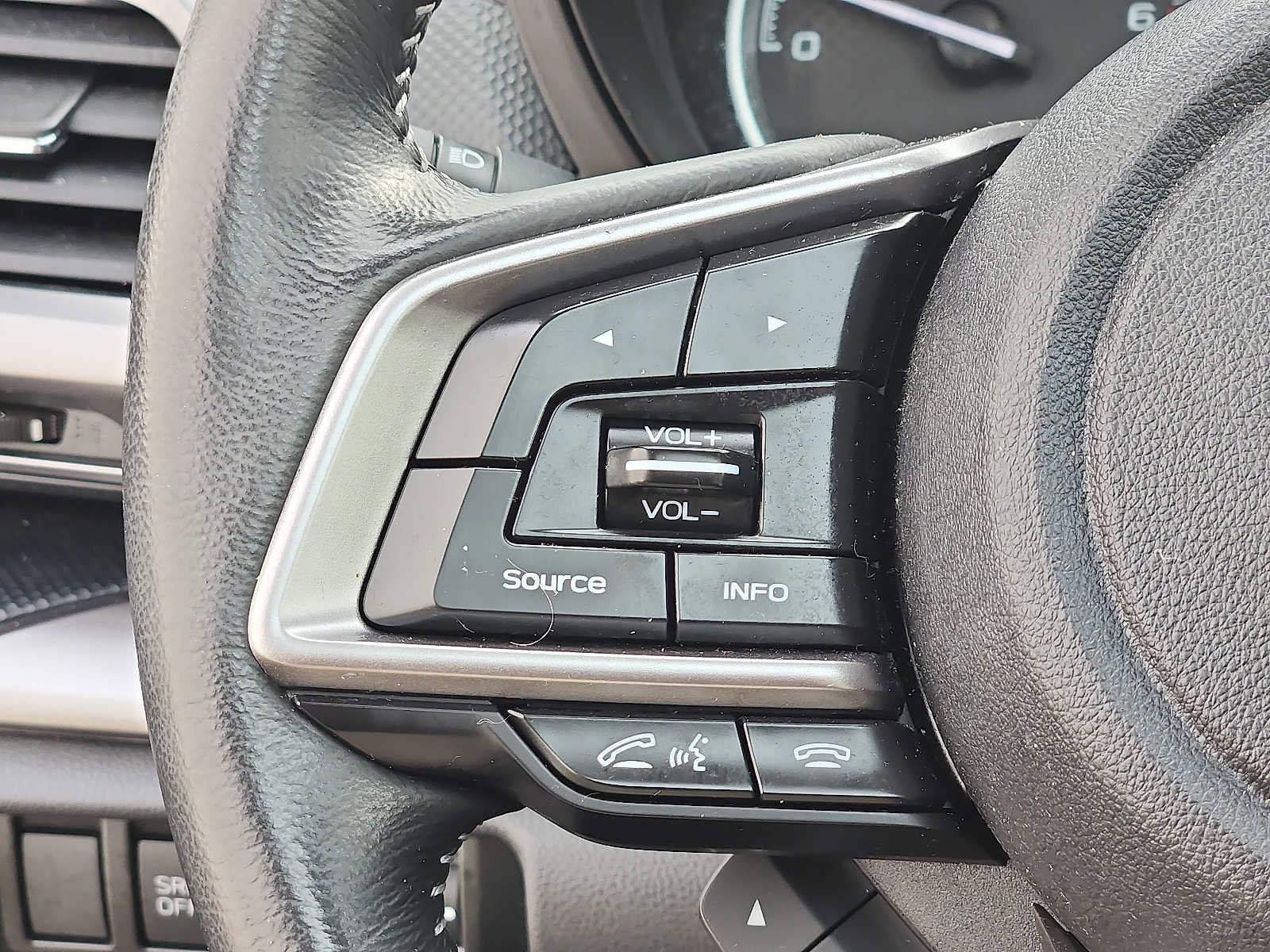 Used 2023 Subaru Forester Premium image 21