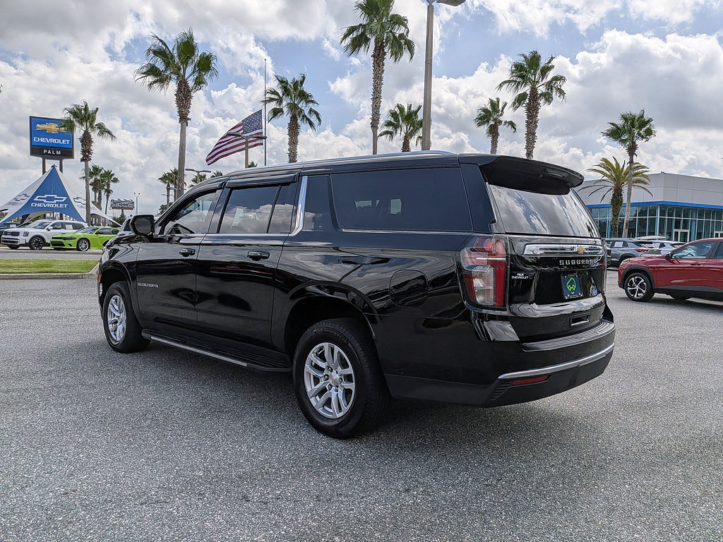 Certified 2024 Chevrolet Suburban LT AWD/4WD image 5