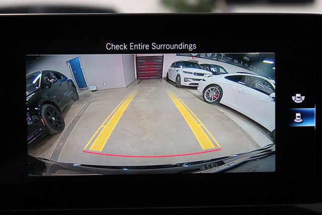 Used 2020 Mercedes-Benz GLC 300 image 13