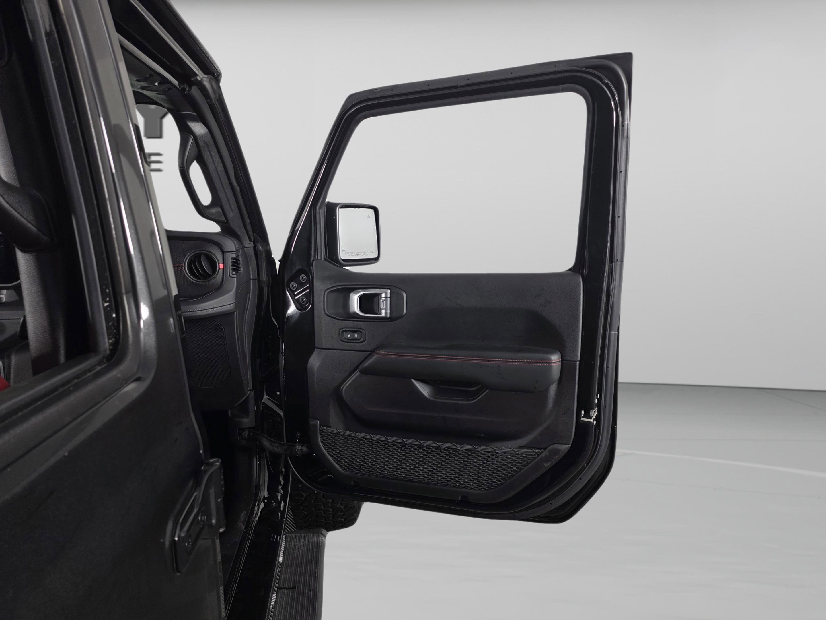 Used 2024 Jeep Wrangler Unlimited Rubicon 392 image 32