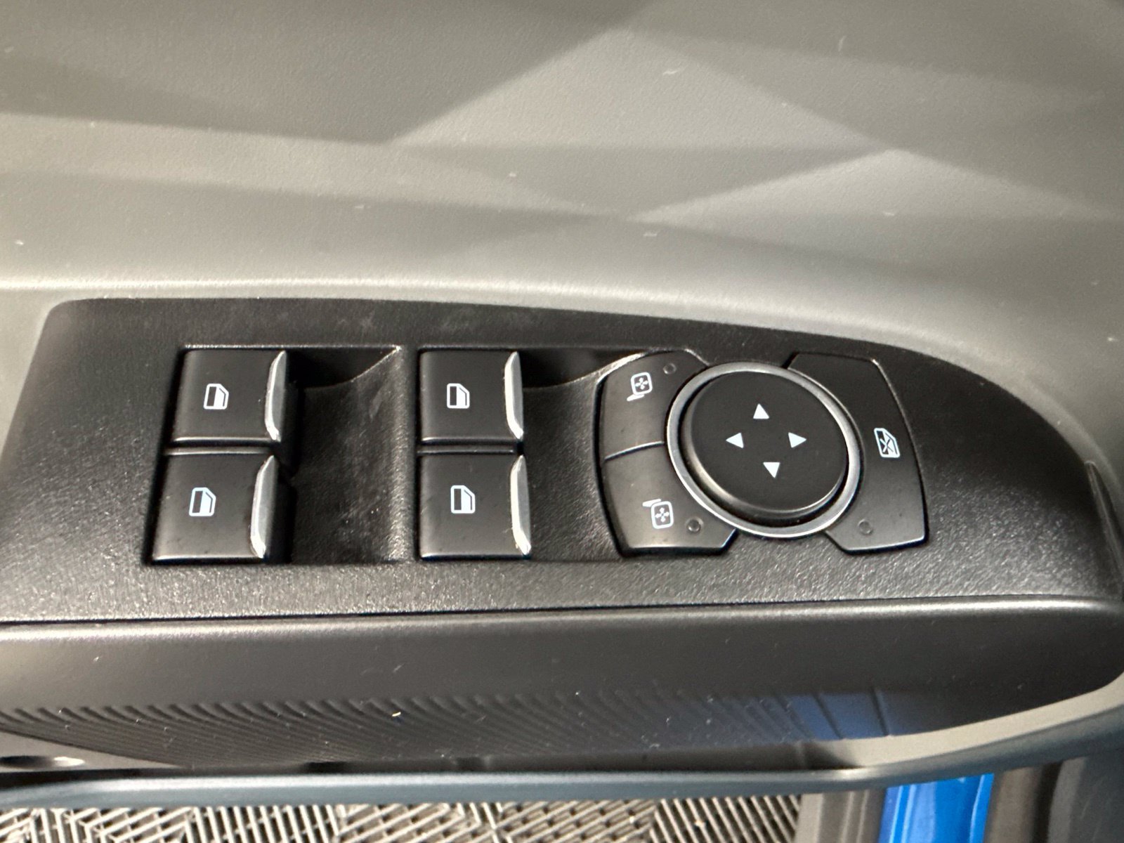 Used 2022 Ford Maverick XL FWD image 14