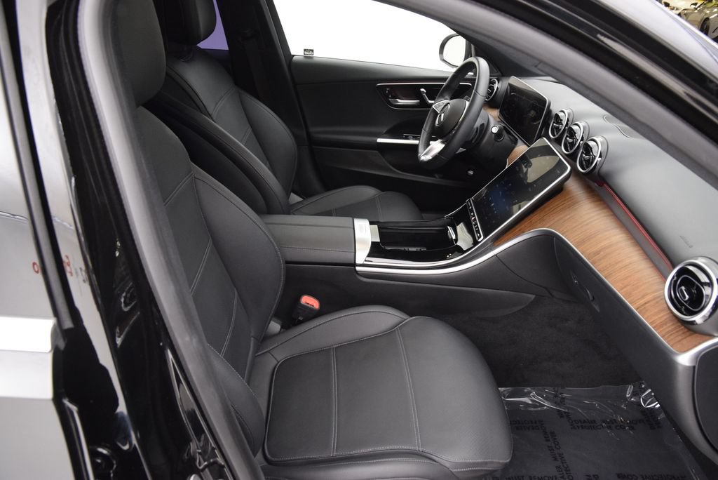 Used 2024 Mercedes-Benz C 300 Sedan image 16