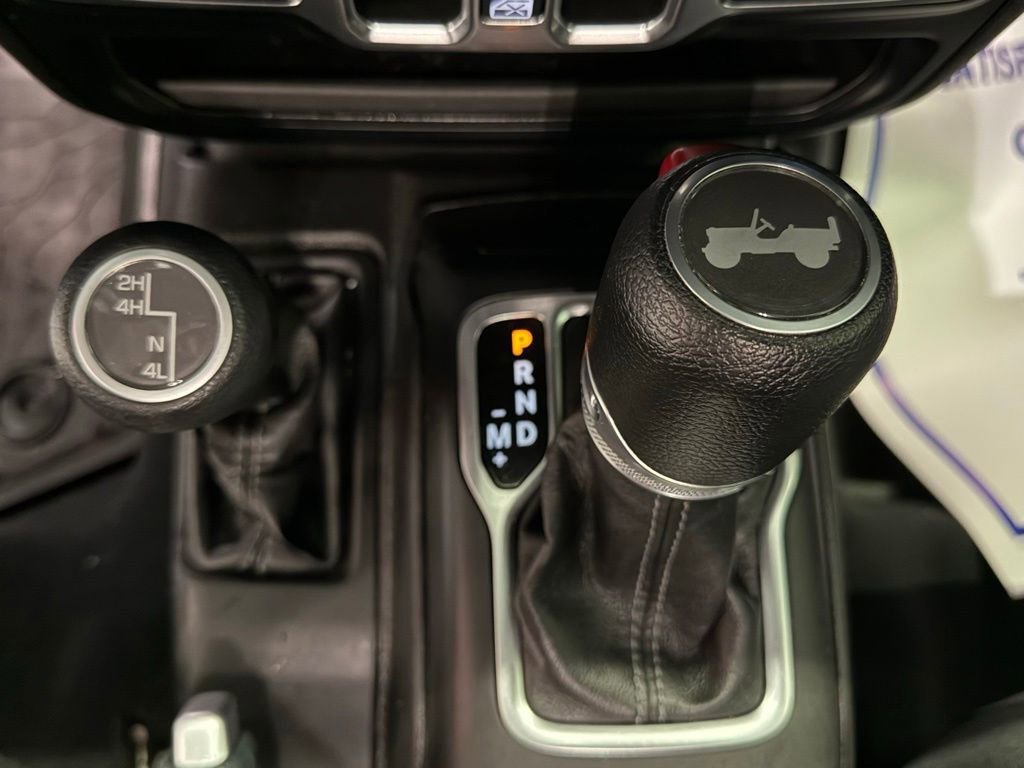 Used 2024 Jeep Wrangler Sahara w/ Dual Top Group image 30