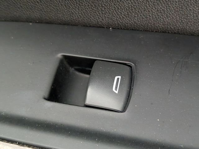 Used 2022 Chevrolet Silverado 2500 LT w/ Convenience Package image 34