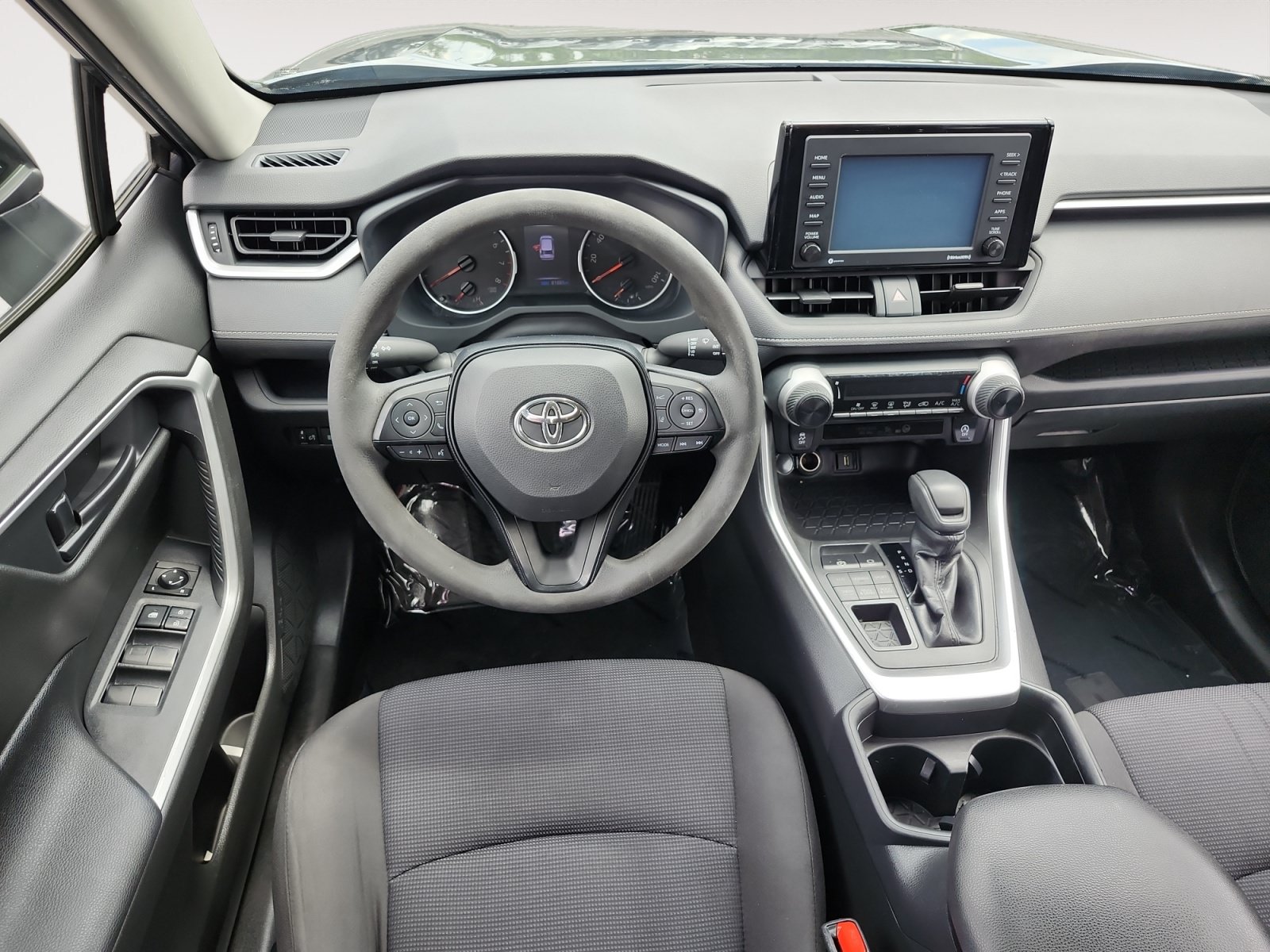 Used 2020 Toyota RAV4 LE w/ All Weather Liner Package AWD/4WD image 11
