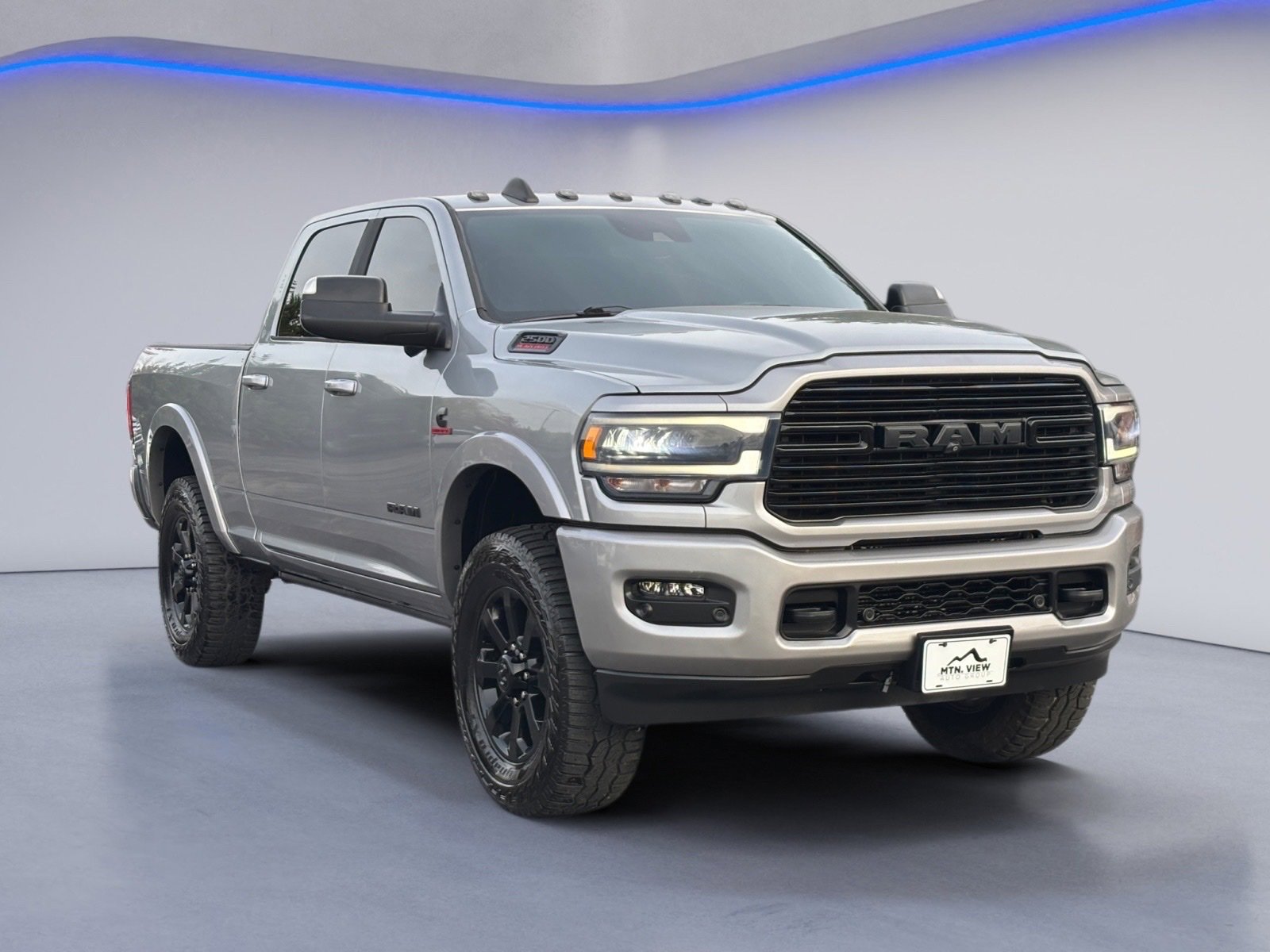 Used 2020 RAM 2500 Laramie w/ Night Edition image 9