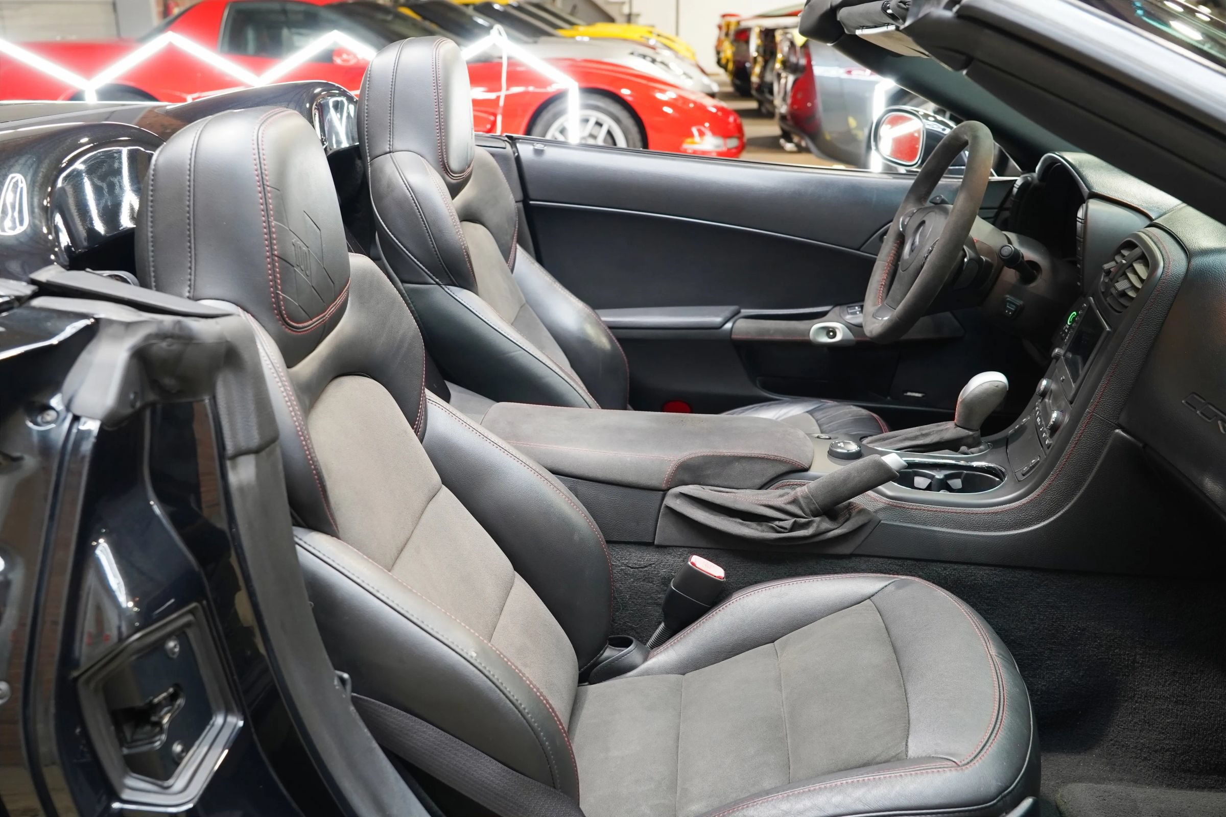 Used 2012 Chevrolet Corvette Grand Sport w/ 3LT Preferred Equipment Group RWD image 43
