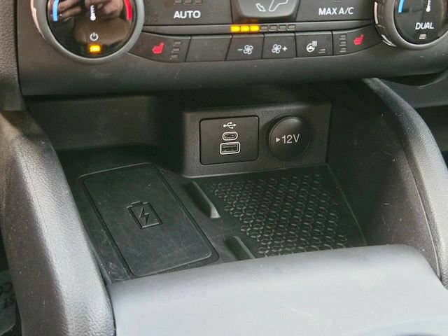 Used 2023 Ford Bronco Sport Outer Banks w/ Tech Package AWD/4WD image 23