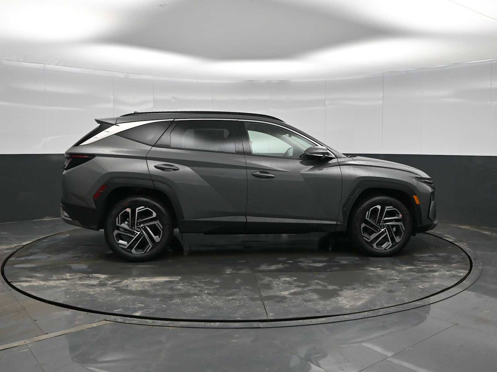 New 2026 Hyundai Tucson Limited image 9