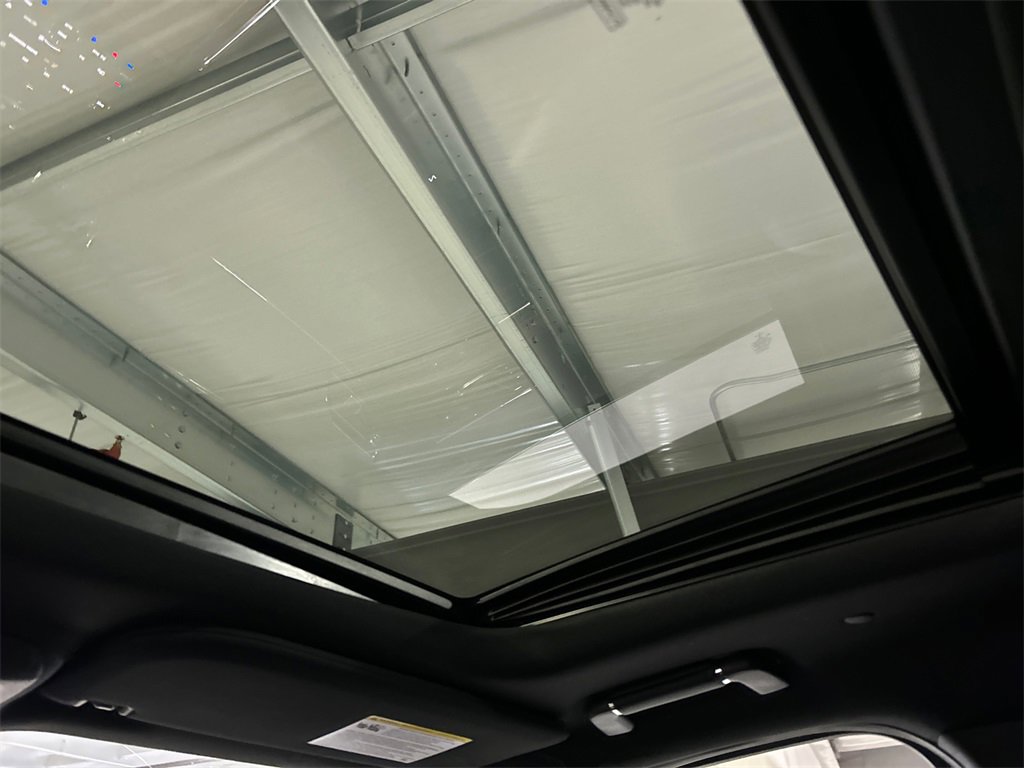 Certified 2022 Lincoln Navigator Reserve image 24