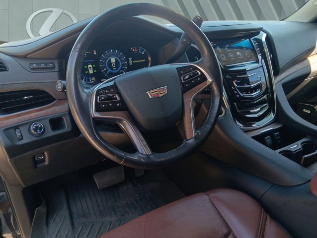 Used 2019 Cadillac Escalade Premium Luxury image 11